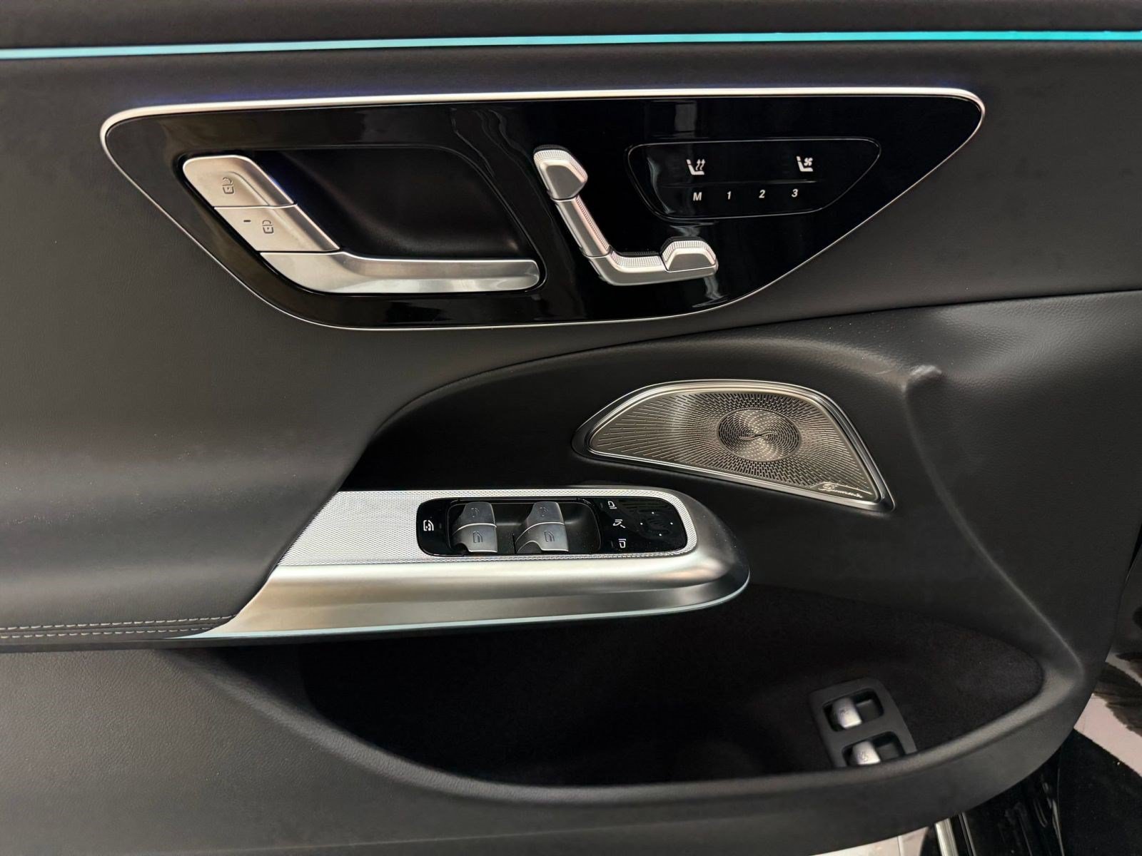 New 2027 Mercedes-Benz E 53 AMG e 4MATIC Sedan image 11