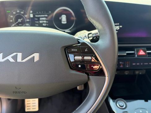 Used 2023 Kia Niro Wave FWD image 16