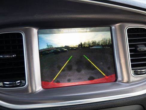 Used 2019 Dodge Charger GT image 10