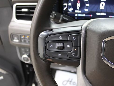 Used 2023 GMC Yukon Denali image 35
