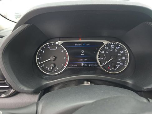 Certified 2025 Nissan Sentra SR w/ SR Premium Package image 8