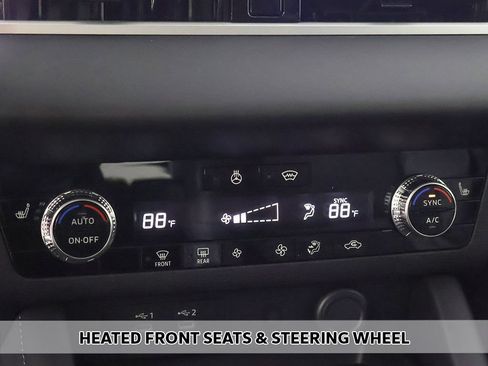 New 2026 Mitsubishi Outlander AWD image 9