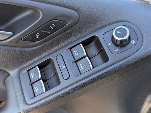 Used 2012 Volkswagen GTI 4-Door FWD image 26
