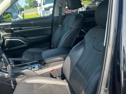 Used 2023 Kia Telluride EX AWD/4WD image 6