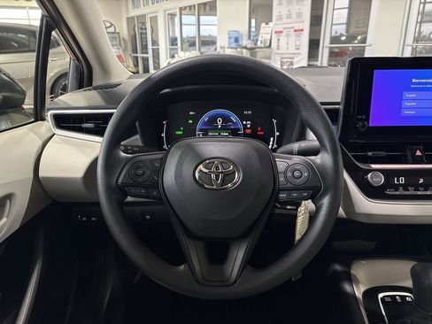 Used 2026 Toyota Corolla LE image 14
