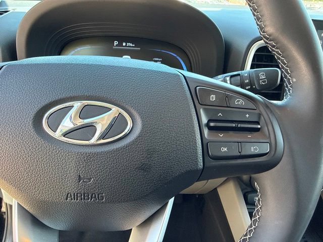 Used 2026 Hyundai Venue SEL FWD image 40