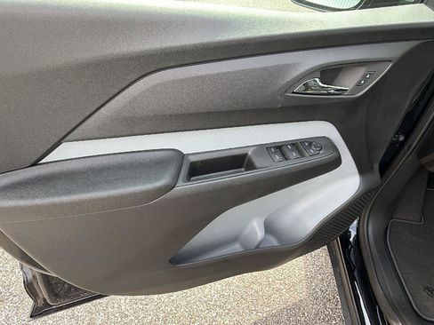 New 2027 Chevrolet Bolt LT w/ Comfort Package FWD image 11