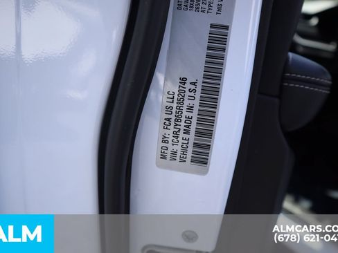 Used 2024 Jeep Grand Cherokee Limited 4xe AWD/4WD image 41