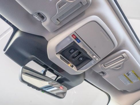 Used 2024 Subaru Forester Limited image 14