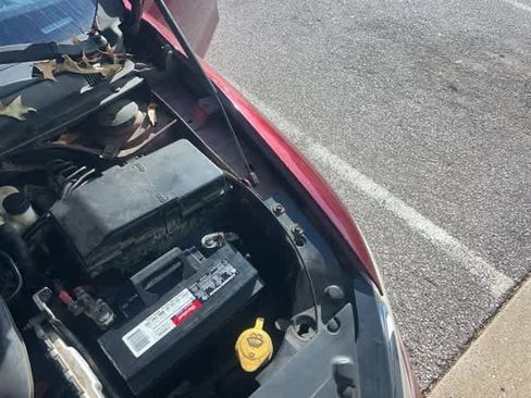 Used 2015 Chrysler 200 Limited image 5