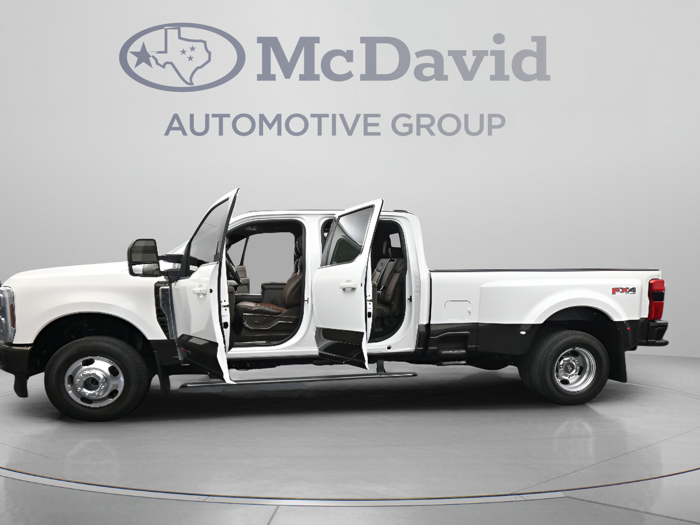 Used 2024 Ford F350 King Ranch AWD/4WD image 41