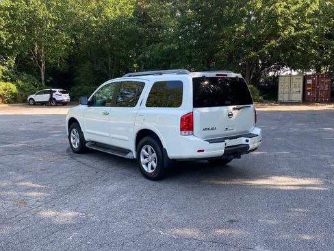 Used 2013 Nissan Armada SV AWD/4WD image 7