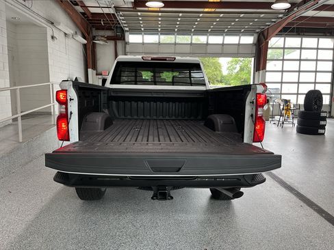 New 2026 Chevrolet Silverado 2500 Custom w/ Custom Convenience Package AWD/4WD image 8