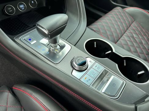 Used 2025 Genesis G70 3.3T Advanced w/ Sport Prestige Package image 9