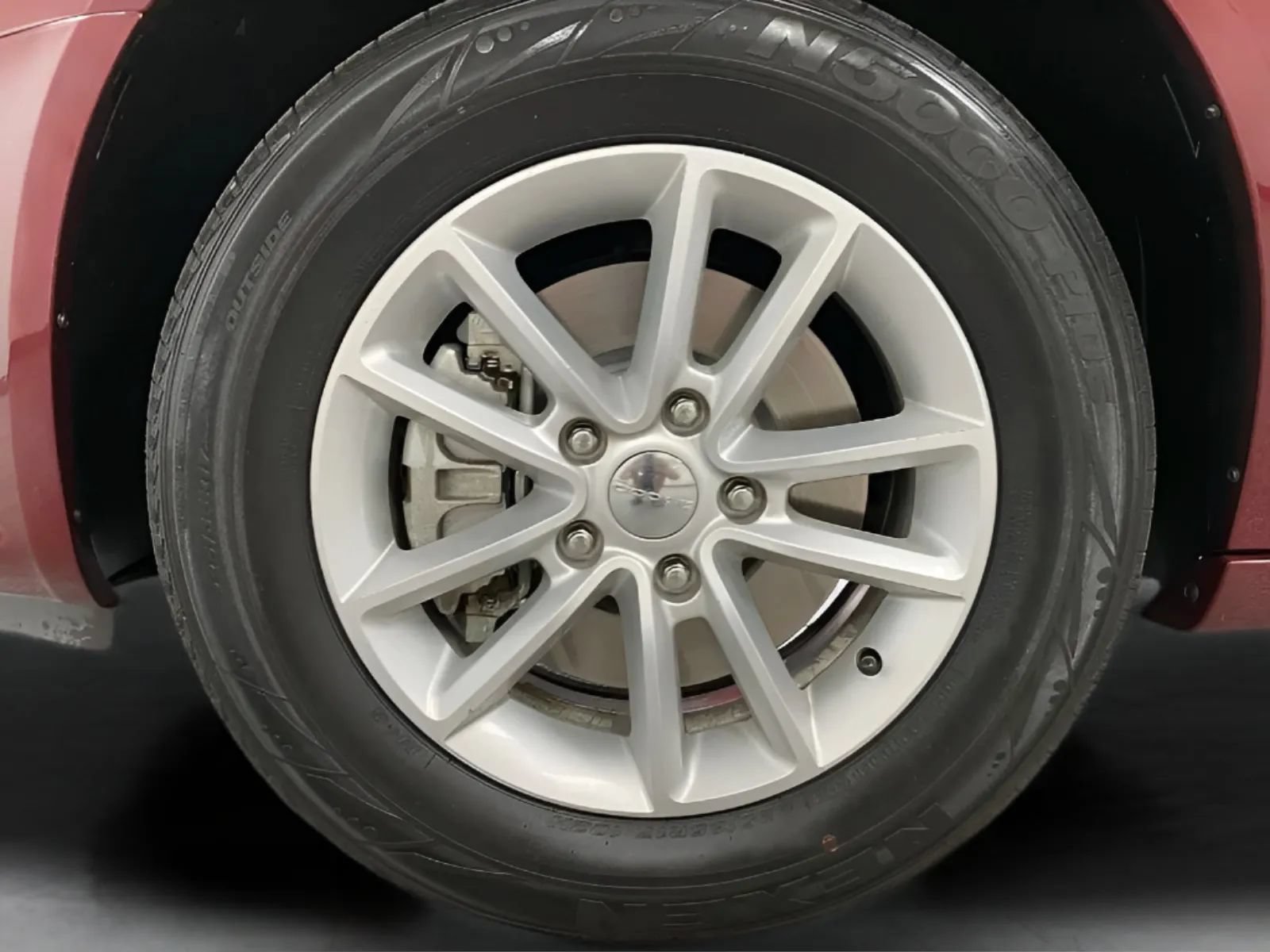 Used 2019 Dodge Grand Caravan SXT FWD image 25