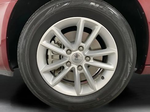 Used 2019 Dodge Grand Caravan SXT FWD image 25