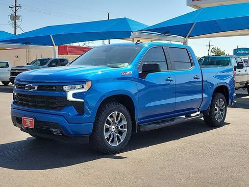 Used 2022 Chevrolet Silverado 1500 RST w/ Z71 Off-Road Package AWD/4WD image 1