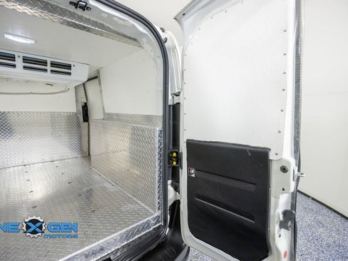Used 2021 RAM ProMaster City Tradesman FWD image 34