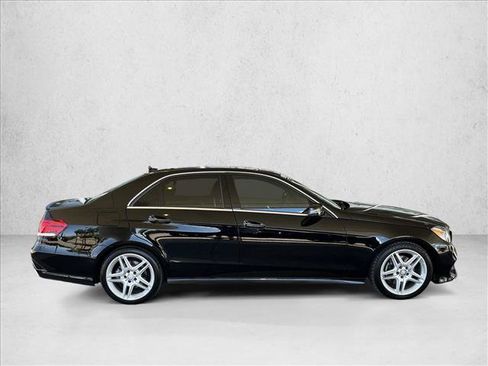 Used 2014 Mercedes-Benz E 350 Sedan image 4
