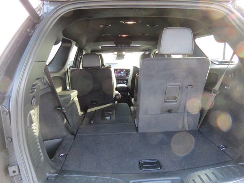 Used 2024 Dodge Durango GT image 30