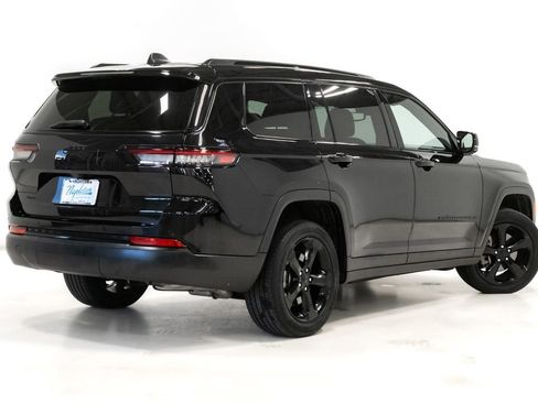 Certified 2023 Jeep Grand Cherokee L Altitude AWD/4WD image 30