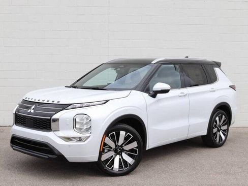 New 2026 Mitsubishi Outlander SEL image 35