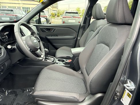 Certified 2025 Subaru Forester Premium AWD/4WD image 9