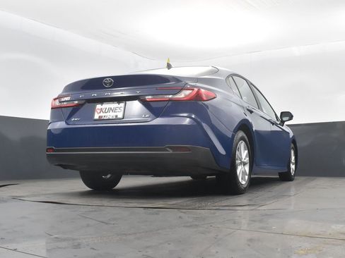 Used 2025 Toyota Camry LE image 45