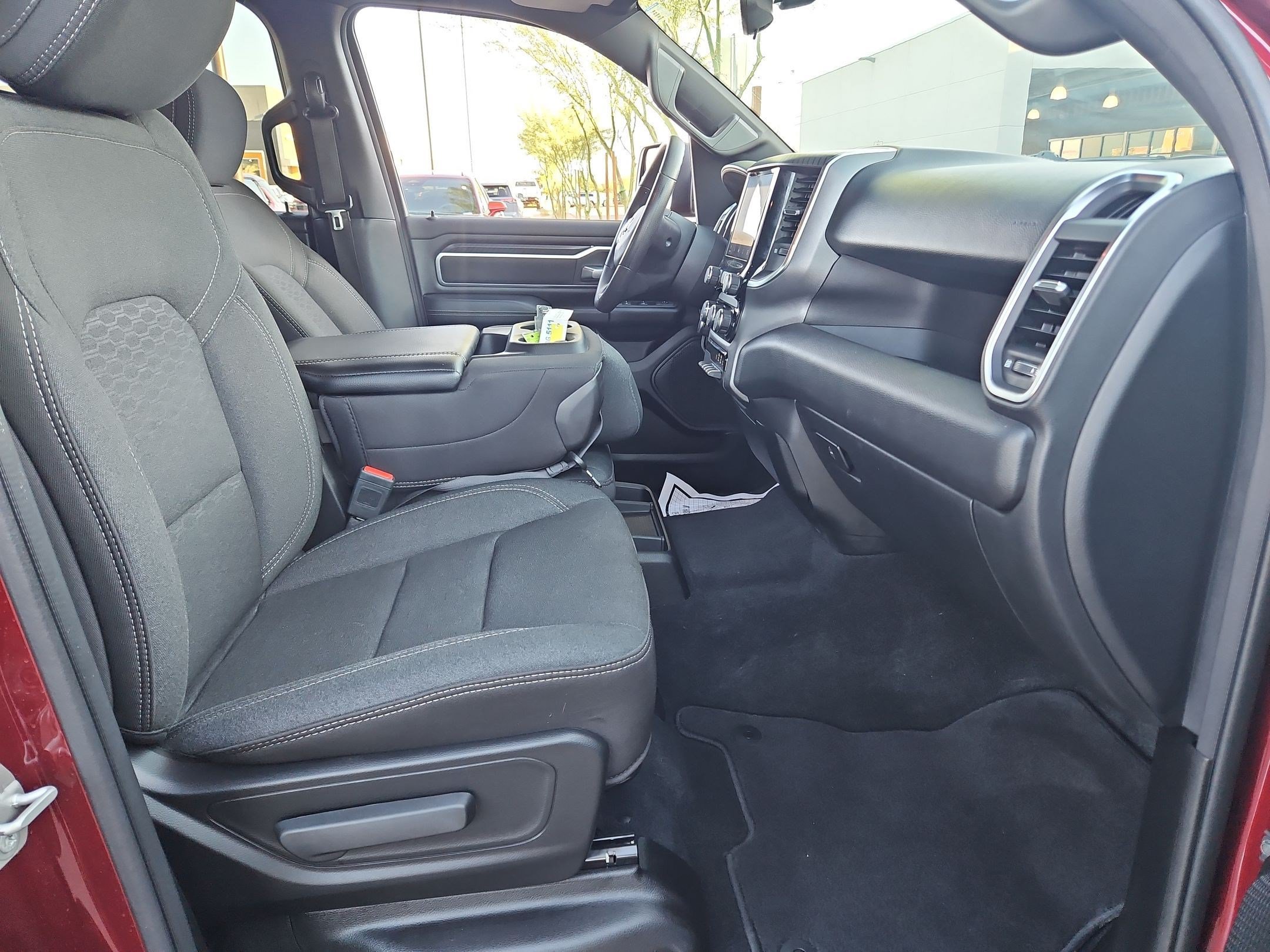 Used 2025 RAM 1500 Big Horn RWD image 30