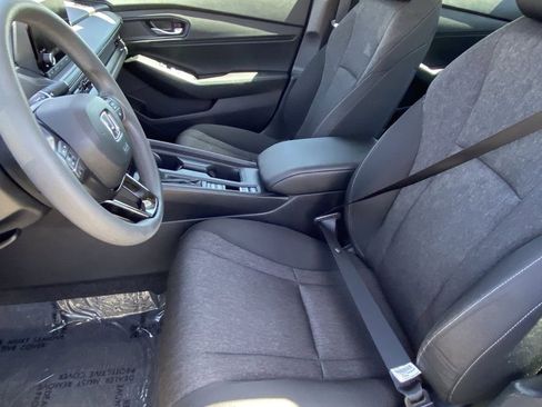 Used 2023 Honda Accord EX image 22