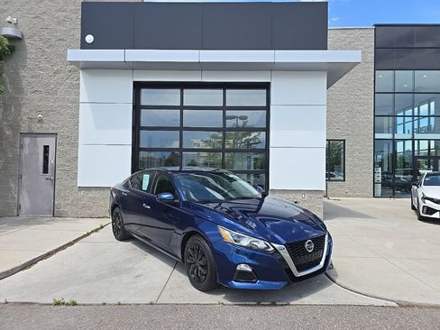 Used 2020 Nissan Altima 2.5 S FWD image 1