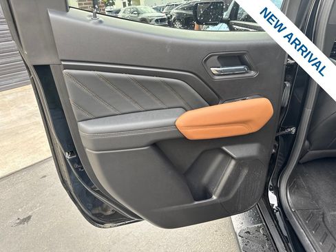 Used 2026 GMC Canyon AT4 w/ AT4 Premium Package AWD/4WD image 12
