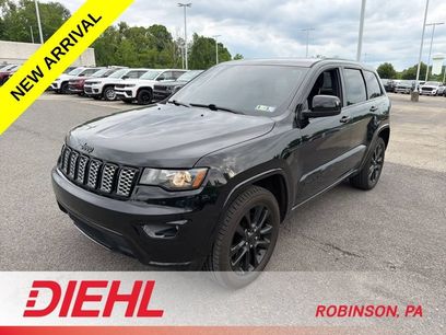 Used 2018 Jeep Grand Cherokee Altitude
