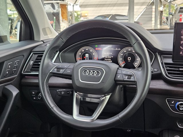 Certified 2025 Audi Q5 2.0T Premium Plus w/ Premium Plus Package AWD/4WD image 18