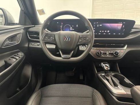 Used 2026 Buick Envista Preferred FWD image 22