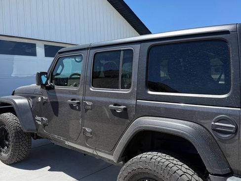 Used 2020 Jeep Wrangler Unlimited Sport S AWD/4WD image 5