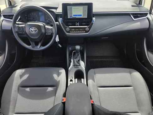 Certified 2025 Toyota Corolla LE image 11