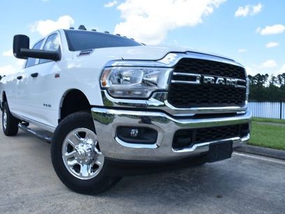 Used 2022 RAM 2500 Tradesman w/ Chrome Appearance Group