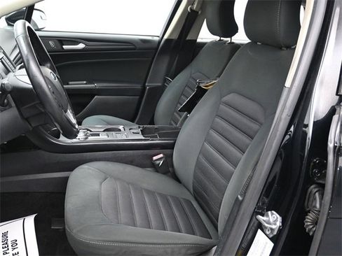 Used 2018 Ford Fusion S w/ Equipment Group 101A image 9