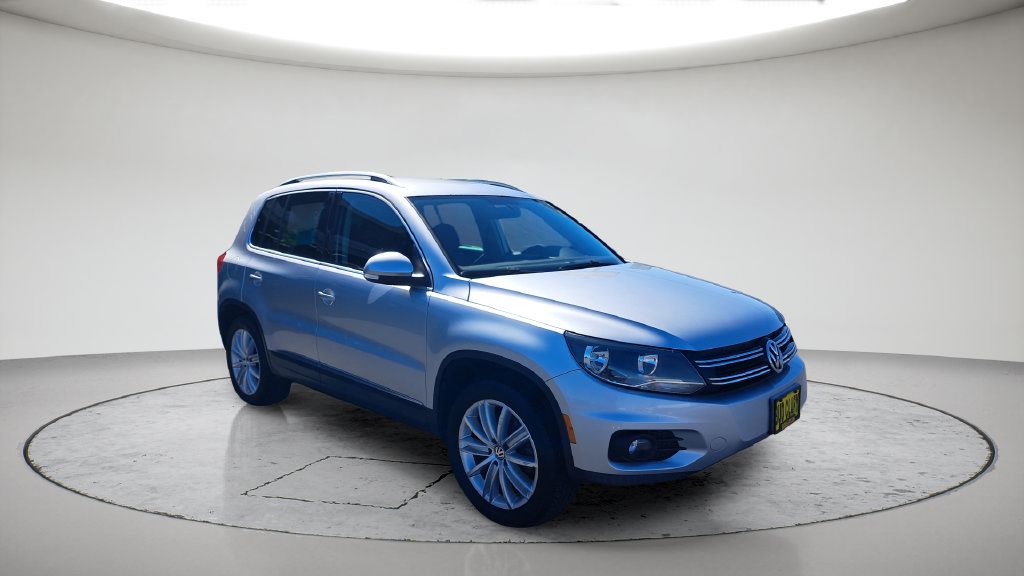 Used 2012 Volkswagen Tiguan SE AWD/4WD image 3