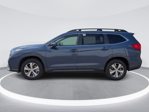 Used 2025 Subaru Ascent Premium AWD/4WD image 4