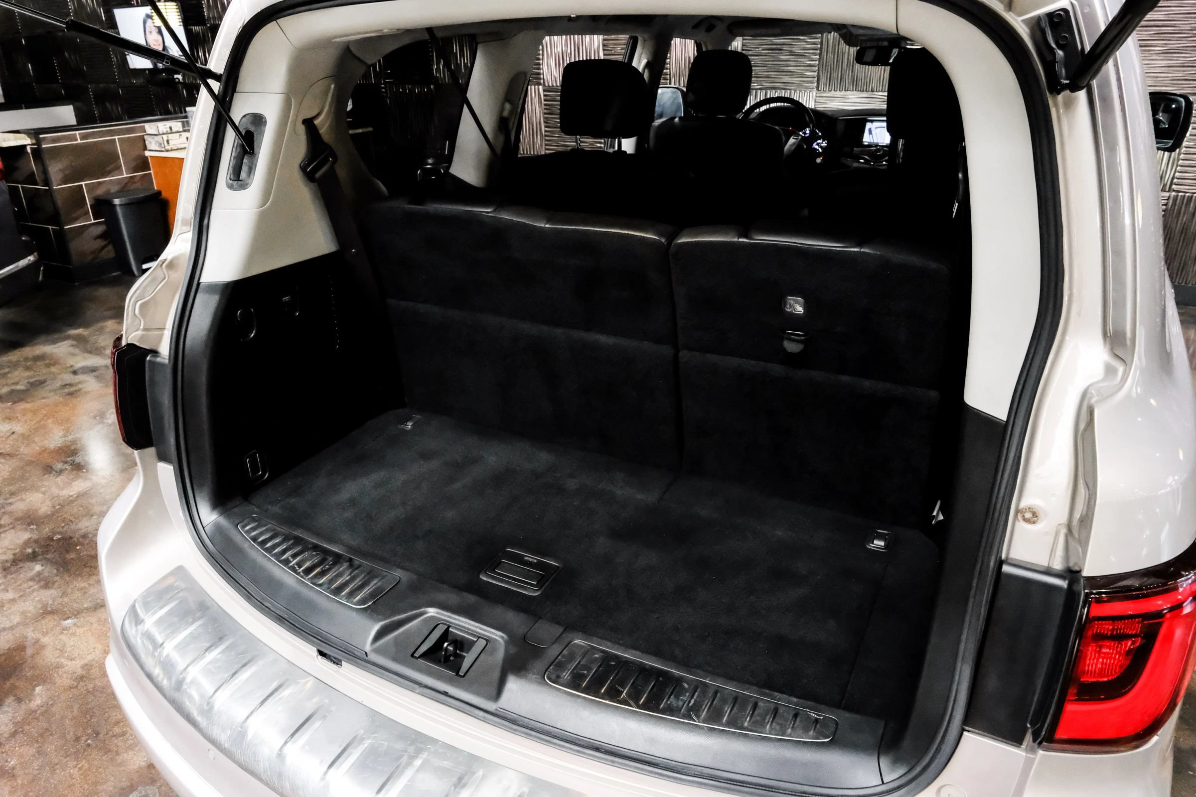 Used 2019 INFINITI QX80 2WD image 51