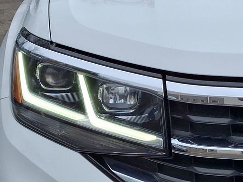 Used 2021 Volkswagen Atlas SEL image 9