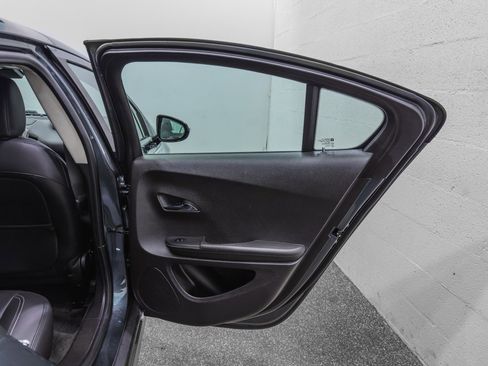 Used 2012 Chevrolet Volt Premium w/ Premium Trim Package FWD image 16