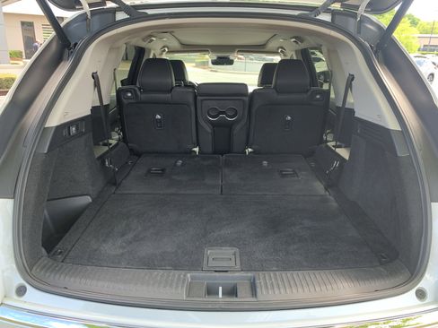 Used 2022 Acura MDX SH-AWD w/ Technology Package image 34