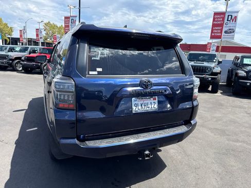 Used 2020 Toyota 4Runner SR5 w/ Wilderness Package AWD/4WD image 21