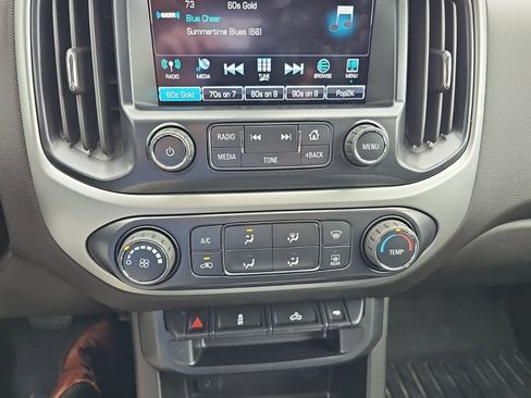 Used 2018 Chevrolet Colorado LT w/ LT Convenience Package AWD/4WD image 19