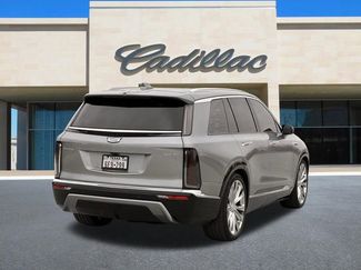 New 2026 Cadillac Vistiq Premium Luxury video 3