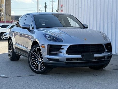 Used 2020 Porsche Macan image 2