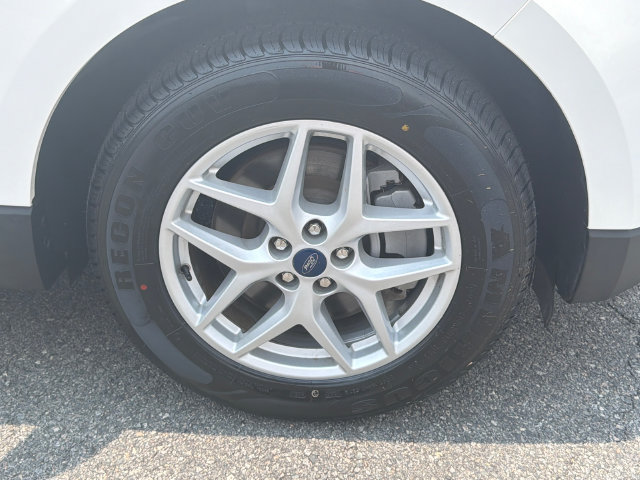 Used 2022 Ford Edge SEL w/ Convenience Package AWD/4WD image 12